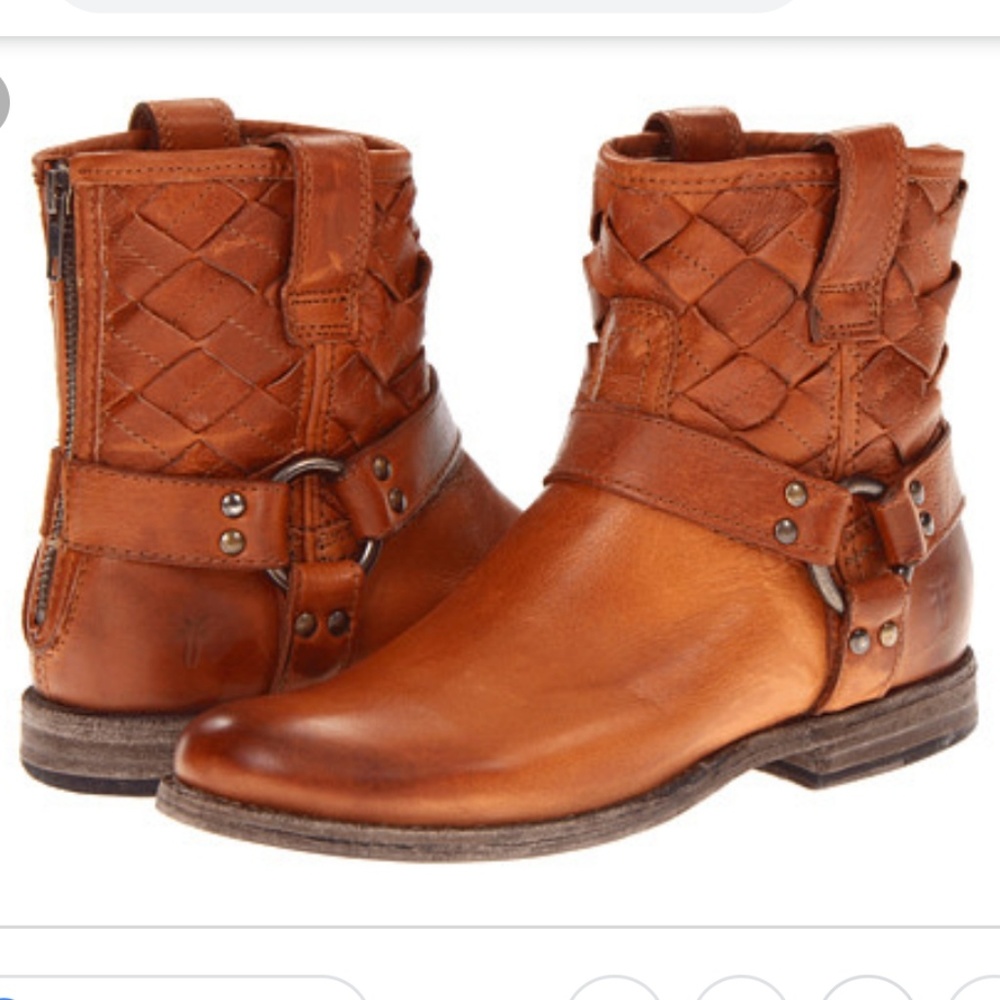 NWT Frye Leather Ankle Boots